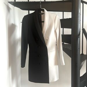 Alice and Olivia blazer